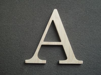 Lettre en bois modèle LOFT