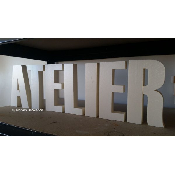 Lettre decorative polystyrene ATELIER , hauteur 20 cm