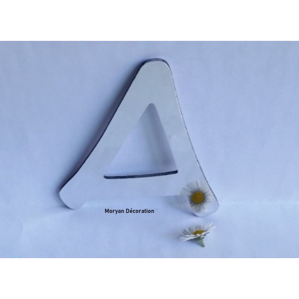 Lettre miroir murale decorative ANIME ACE