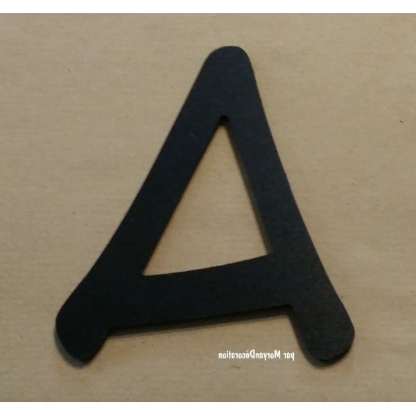 Lettre plastique PVC noir ANIME ACE