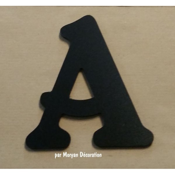 Lettre plastique PVC noir BELSHAW