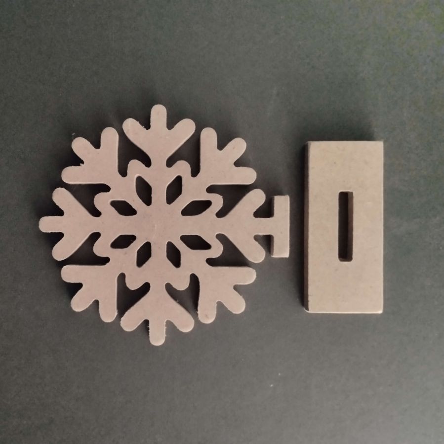 Support bois à décorer FLOCON DE NEIGE