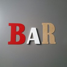 Lettre decorative murale BAR